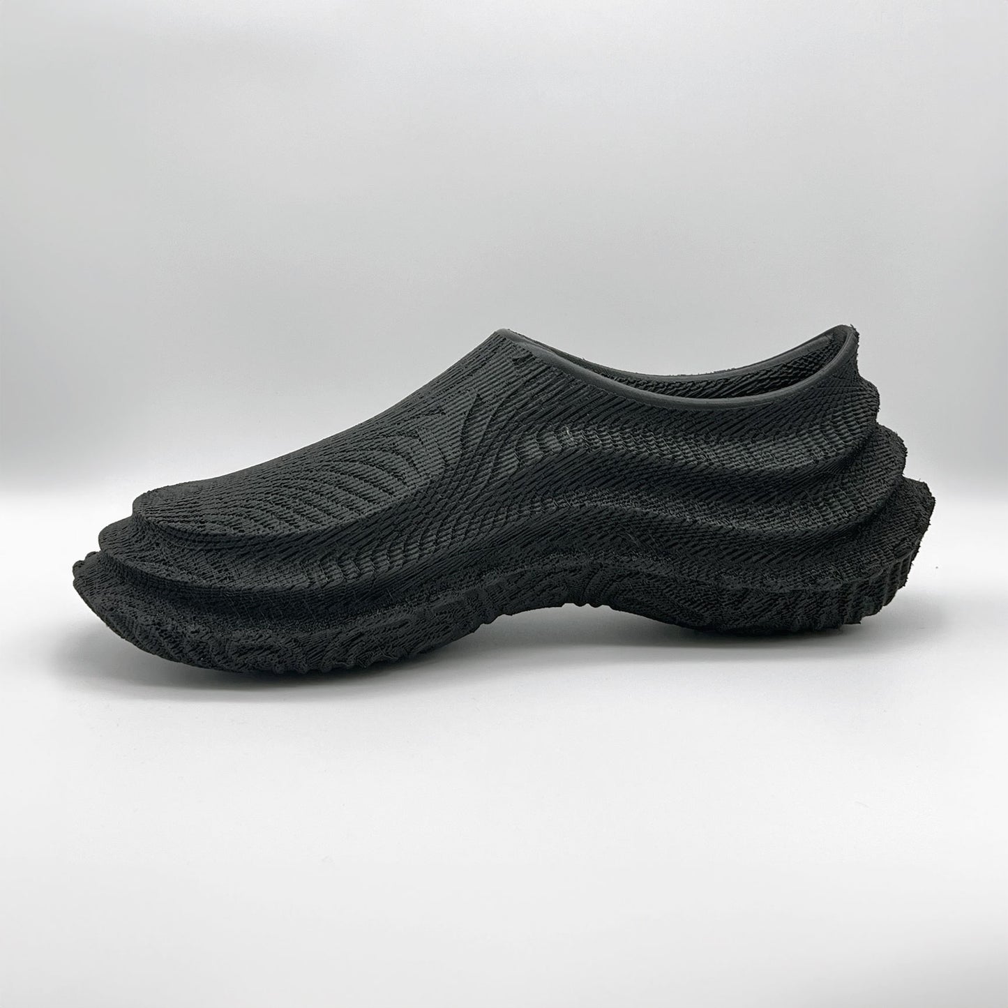 3D printed shoes techno graphite color on lateral view